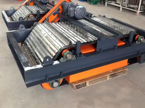 RCYK系列鎧裝自卸式除鐵器